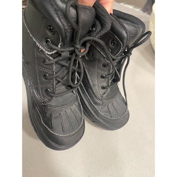 Nike Kid's Woodside 2 High Top Boots  Sz US 1 - Picture 5 of 8